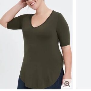 Torrid Favorite V-neck Tunic Tee Sz 2 Avocado Green